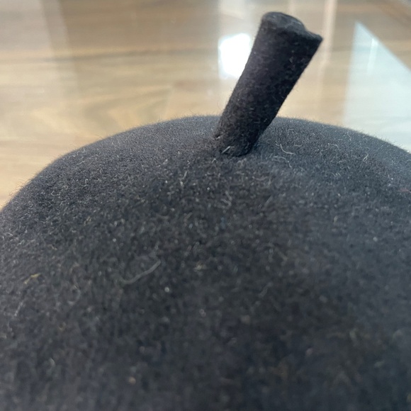 New (but vintage) French Beret main image 4